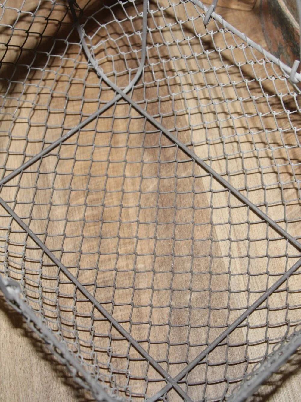 Large Rustic French Country Farmhouse Iron Chicken Wire Gathering Basket